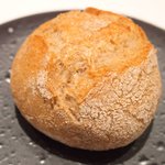 アビス - ランチコース 5100円 のパン