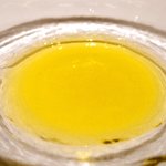 アビス - ランチコース 5100円 のオリーブオイル