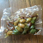 レストラン アラジン - 白と黒のオリーブマリネ 2016-1