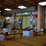 中華そば処 琴平荘 - 旅館の食堂で頂きます。