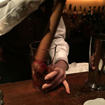 柳小路 まるうめ - すりこぎでグイグイ