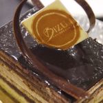 Bizu Patisserie - Opera