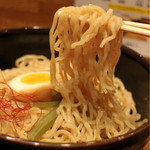 どさん粉 麺や 凡 - 麺