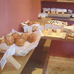 パン焼き小屋 kanon - 店内　その2