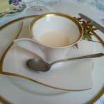 レ・ミレジム - ホワイトアスパラガスの冷たいスープ