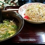 天風堂 - 炒飯大盛り