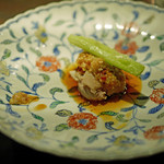 わさ - 蒸し鶏...胡麻ときゅうりを添えて