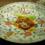 わさ - 蒸し鶏...胡麻ときゅうりを添えて