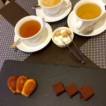 ル・ミストラル - ミニャルディーズ　焼き菓子とチョコ