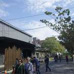 W JEWELRY DIY - とある日に高雄市のオシャレスポット「駁二芸術特区」へ観光へ。高雄市は熱帯地方とあって12月でも夏と思えるほどに気温が高く、ふと喉が渇いたので