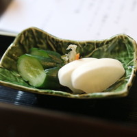 割烹蒲焼 横浜八十八 - 香の物