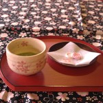 如意輪寺　お茶処 - H27/4お抹茶と和菓子