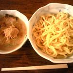 ゆいが - 特濃つけそば(大盛)　８００円