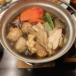 柏屋旅館 - 赤城鶏のトマトすき焼き風鍋が出来上がりました。　2015.12