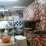 ピッツエリア エ トラットリア ダ イーサ - 店内 薪釜