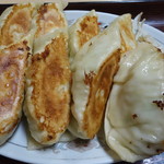 高千穂 - 餃子（8個）