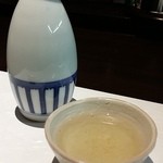 JapaneseBarKATSU - 【H27.1.16】＠２階。先ずは竹鶴の熱燗で。