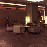 旬彩 猪名野 - 夜のロビーはしずかでいいかんじです♡