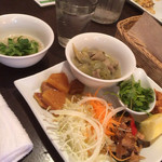 タイ料理スィーデーン - 食べ放題のランチタイム
