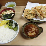 いもや - 天ぷら定食にカキをプラス！