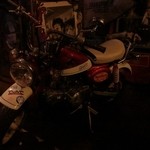 ラジオ ステーション - 店内に飾られたモンキー（バイク）