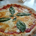 クオーレ ヴェルデ - ランチ:マルゲリータ (30cmの大きさ！)