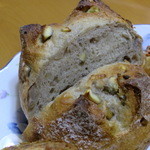 ル・シュクレクール - 甘くない和栗パン