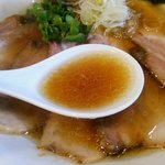 塩ラーメン あす流 - 醤油ラーメン　スープ