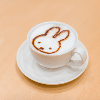 ミッフィーカフェかまいし_1