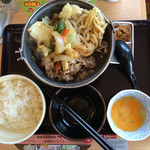 すき家 - 牛すき焼き鍋定食