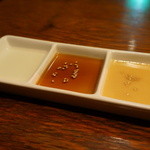 Sumiyaki Chuubou Hako - 三種のタレ、ごく控えめに言って旨い。