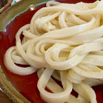 由す美 - せいろうどんが瑞々しく光っています✨✨
      コシといい、喉ごしといい...