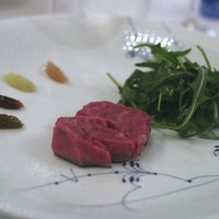アロマフレスカ - お肉をお皿に移して