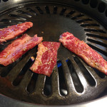 仙峰苑 - ジュワジュワ焼いてます。