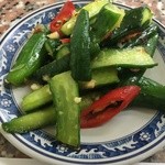 金温州餛飩大王 - キュウリの漬物(35NT$≒140円)、台湾で頂いた漬物の中でも、屈指の美味しさです