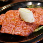 焼肉・冷麺 三千里 - 上カルビ