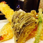 新吾寿し - 1万円コース♪
      天ぷら盛り( ^q^ )