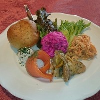 Russian Restaurant ROGOVSKI 銀座 - 前菜+パン
