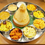 ヴェヌス サウス インディアン ダイニング - ポンガルまでのスペシャルミールス ベジミールス(2500円)