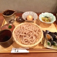 自家製粉石臼挽きうどん 青空blue 本店 - 雲セット(自家製粉粗挽きうどんに変更)