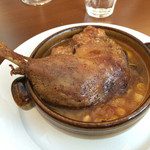 フランス産鴨もも肉のコンフィのカスレ