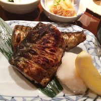 伊豆の旬 やんも 丸の内店 - さば塩焼