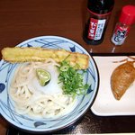 丸亀製麺 - おろし醤油（温）大盛り　ちくわ天トッピング　　いなり