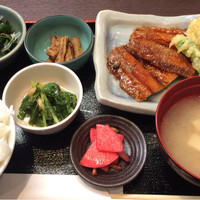 かみいし - さんま蒲焼と野菜天婦羅880円