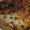 Italianni's - 料理写真:Pizza Enorme