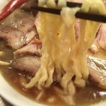 喜多方肉そば(煮干)：麺リフト('16.1訪問時)