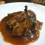 a table - サルセル