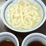 釜あげうどん 長田 in 香の香 - 釜あげうどん 長田 in 香の香(香川県善通寺市金蔵寺町)釜あげ小250円