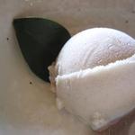 音市楼　かくれ庵 - 蕎麦のアイスクリーム　アップ