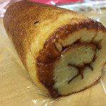 銀座うち山 - しっとり伊達巻 ¥1,080(6切れ入)
無添加の白身魚のすり身で舌触り滑らかな仕上げ。
2016/01/17(日)購入